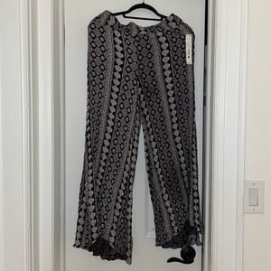 NWT Aqua printed palazzo pants